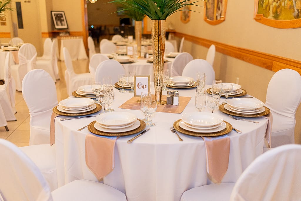 lasila ballroom wedding banquet table setting